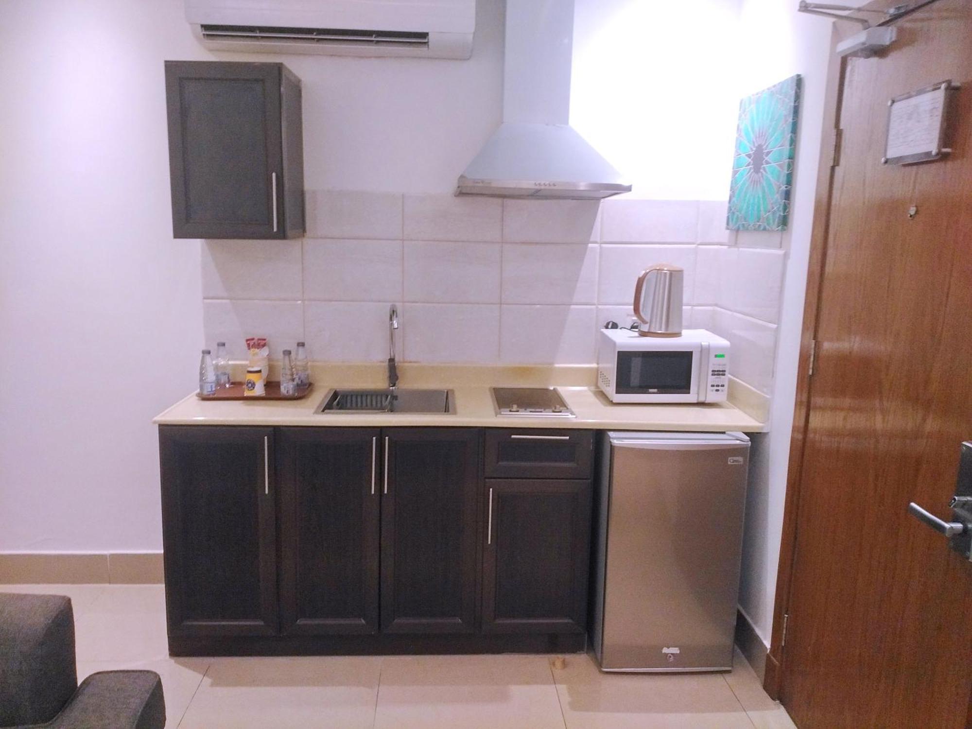 Sendan Residence Dammam Extérieur photo