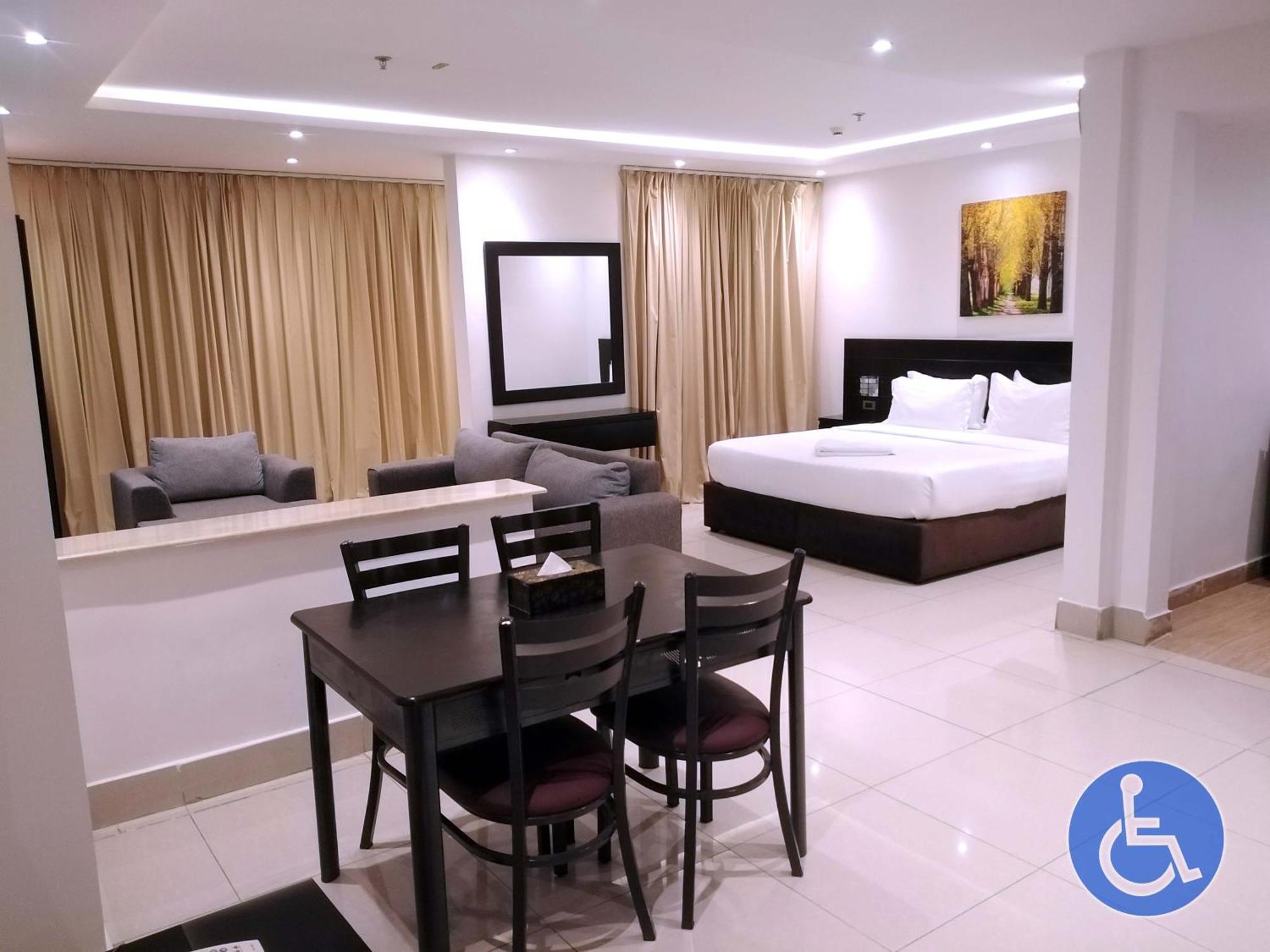 Sendan Residence Dammam Extérieur photo