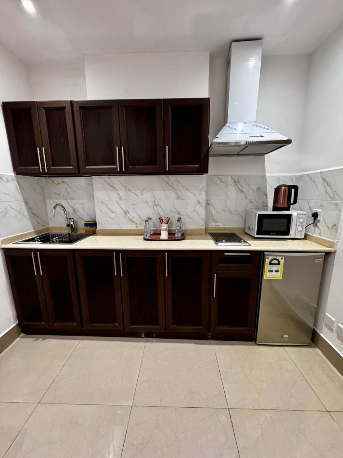 Sendan Residence Dammam Extérieur photo